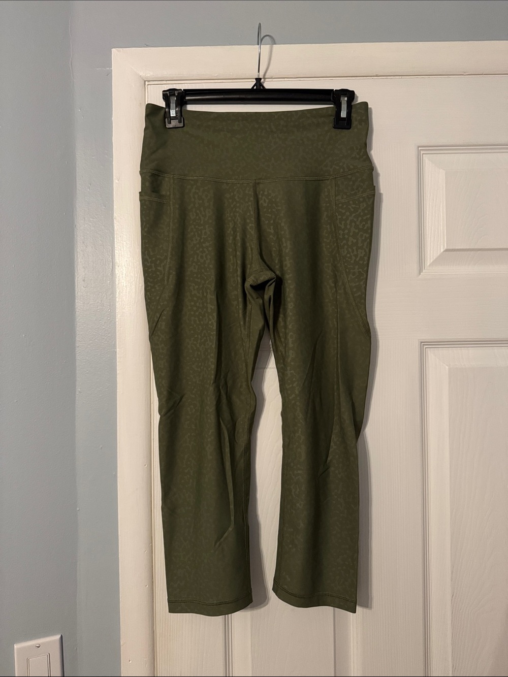 Old Navy Olive Green High-Rise Capri Leggings